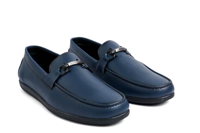 MEN CASUAL LOAFERS